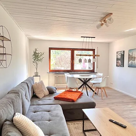 - Natur, Wellness Und Komfort *